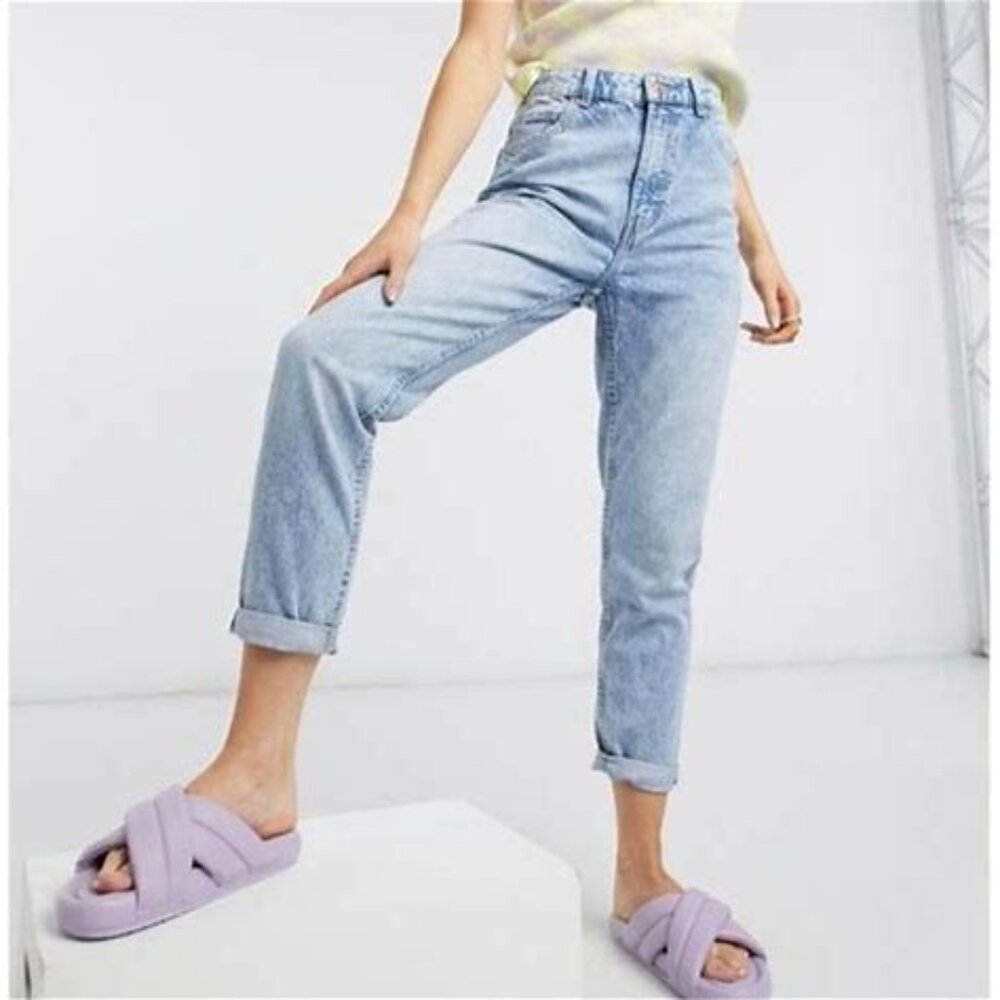 BERSHKA MOM JEANS SIZE 10